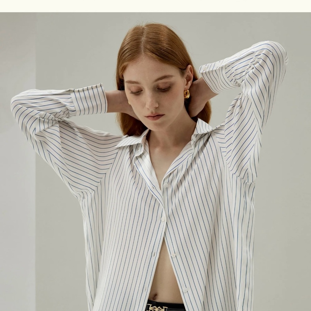 Lilysilk button down shirt. Worn twice. Great condition.